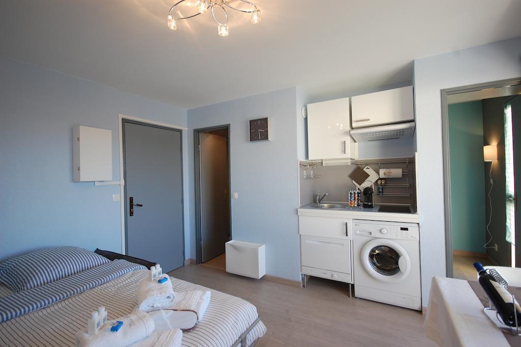 Studio Plage Du Grazel Груиссан Номер фото